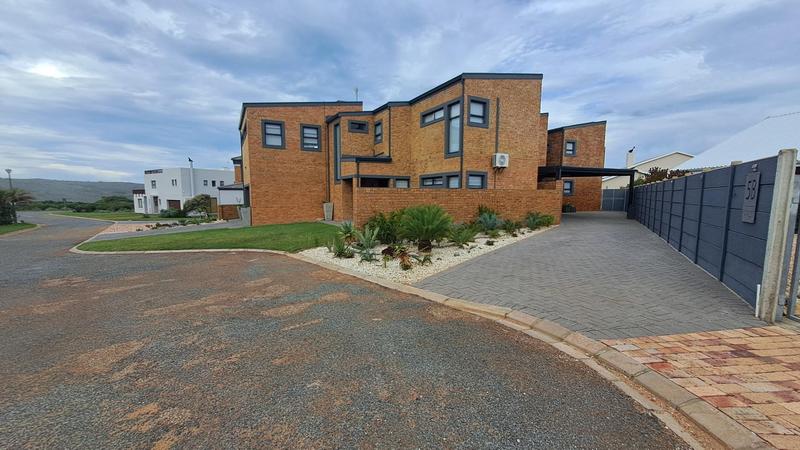 4 Bedroom Property for Sale in Jongensfontein Western Cape